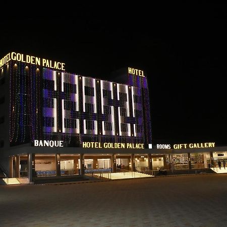 Hotel Golden Palace & Rooms Hālol Exteriör bild